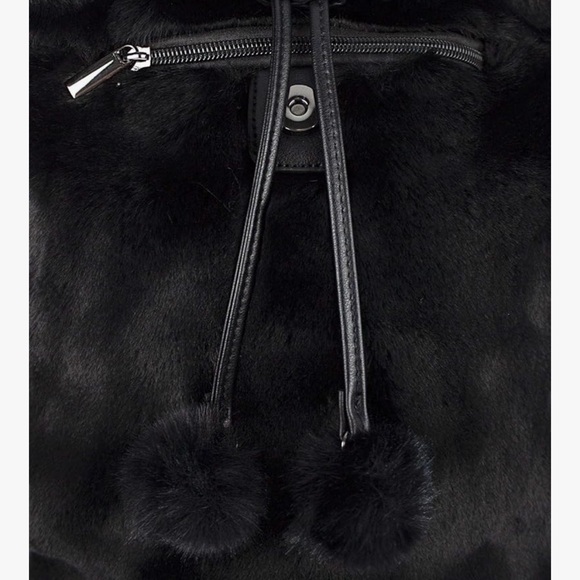 Danielle Nicole Disney Cinderella Lucifer Backpack - Picture 4 of 7